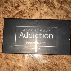 🌸Younique Palette 1🌸